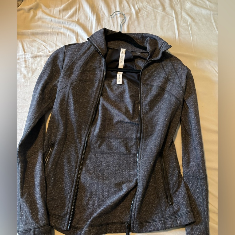 Lululemon Define Zip up Jacket (Size 4)